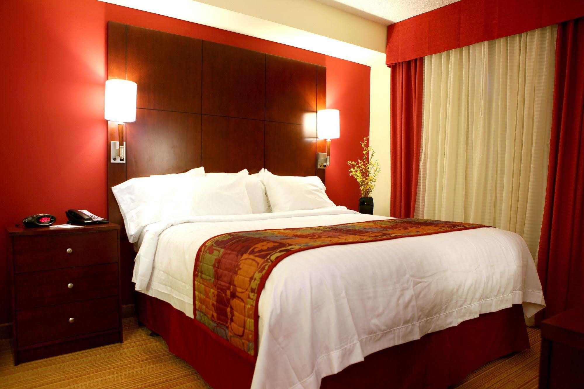 By Marriott Downtown Uab 3* Birmingham